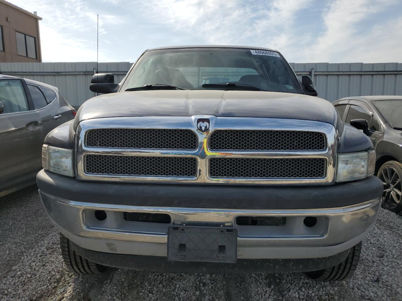 2000 Dodge Ram 2500 VIN: 3B7KF2362YG132087 Lot: 48668925