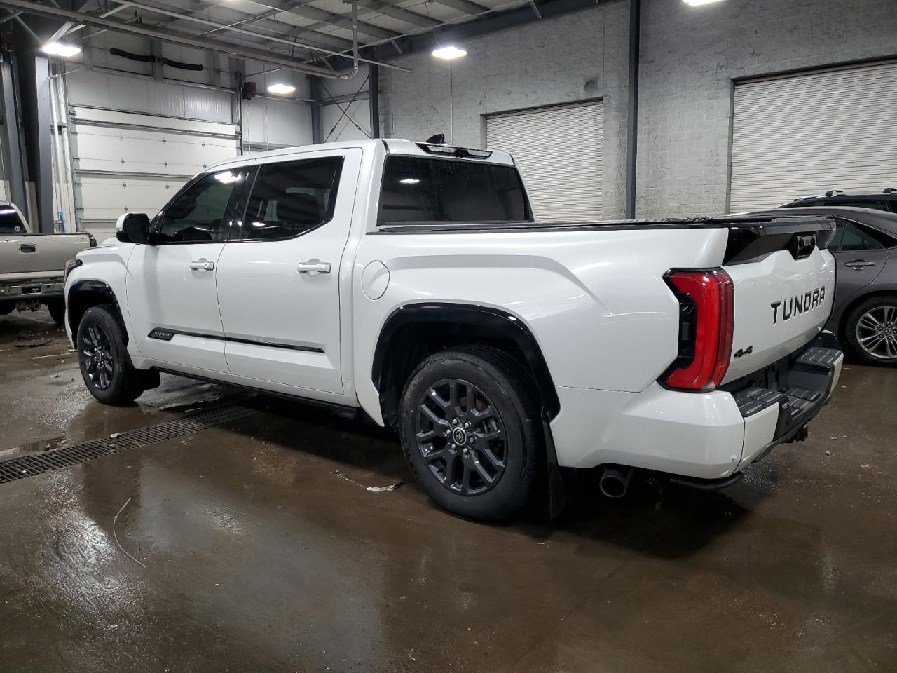 2022 Toyota Tundra Crewmax Platinum VIN: 5TFNC5DB6NX012772 Lot: 48676055