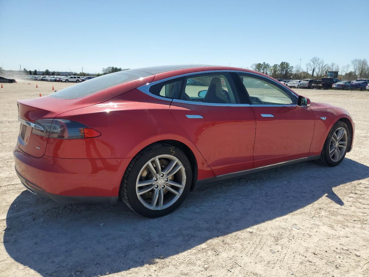 2014 Tesla Model S VIN: 5YJSA1H13EFP30664 Lot: 48566625