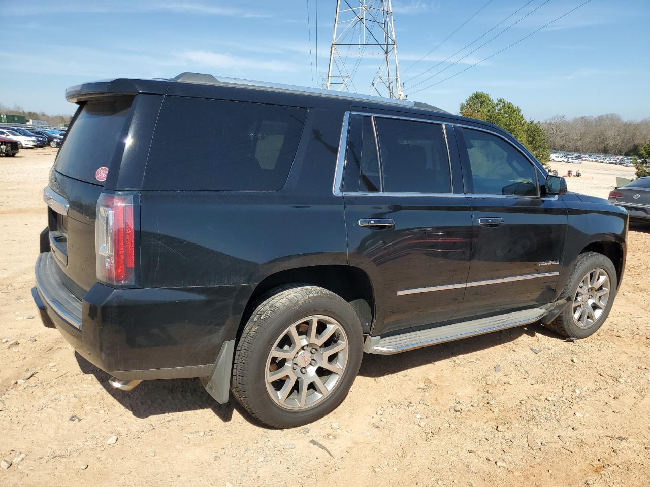 2015 GMC Yukon Denali VIN: 1GKS2CKJ2FR557219 Lot: 48810675