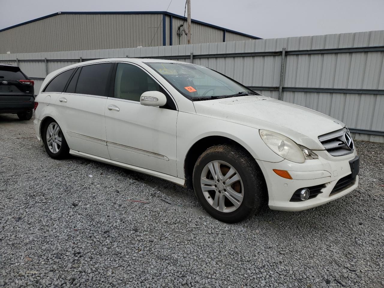 2008 Mercedes-Benz R 350 VIN: 4JGCB65E28A067876 Lot: 48369845