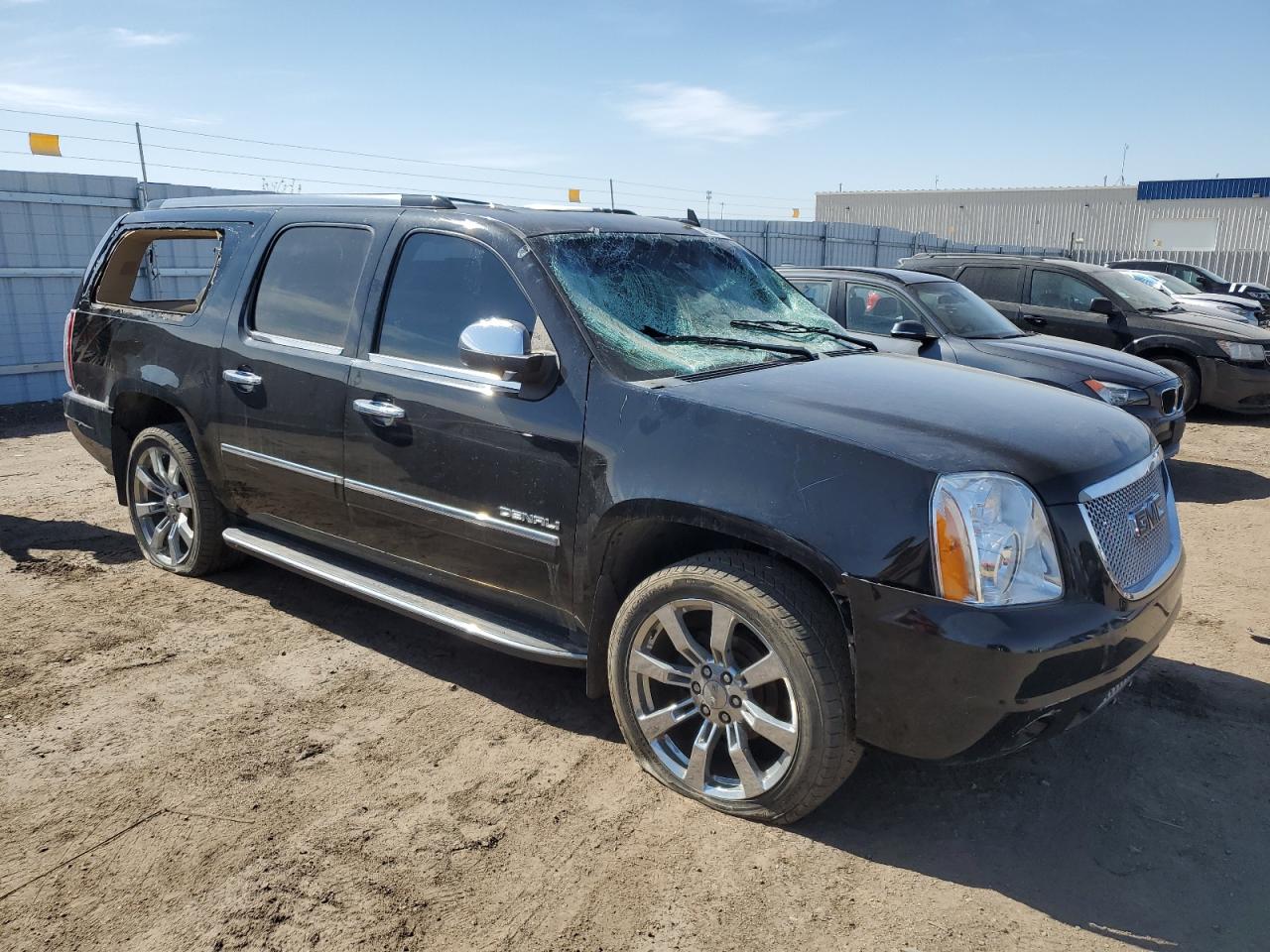 2011 GMC Yukon Xl Denali VIN: 1GKS2MEF2BR382056 Lot: 48381065