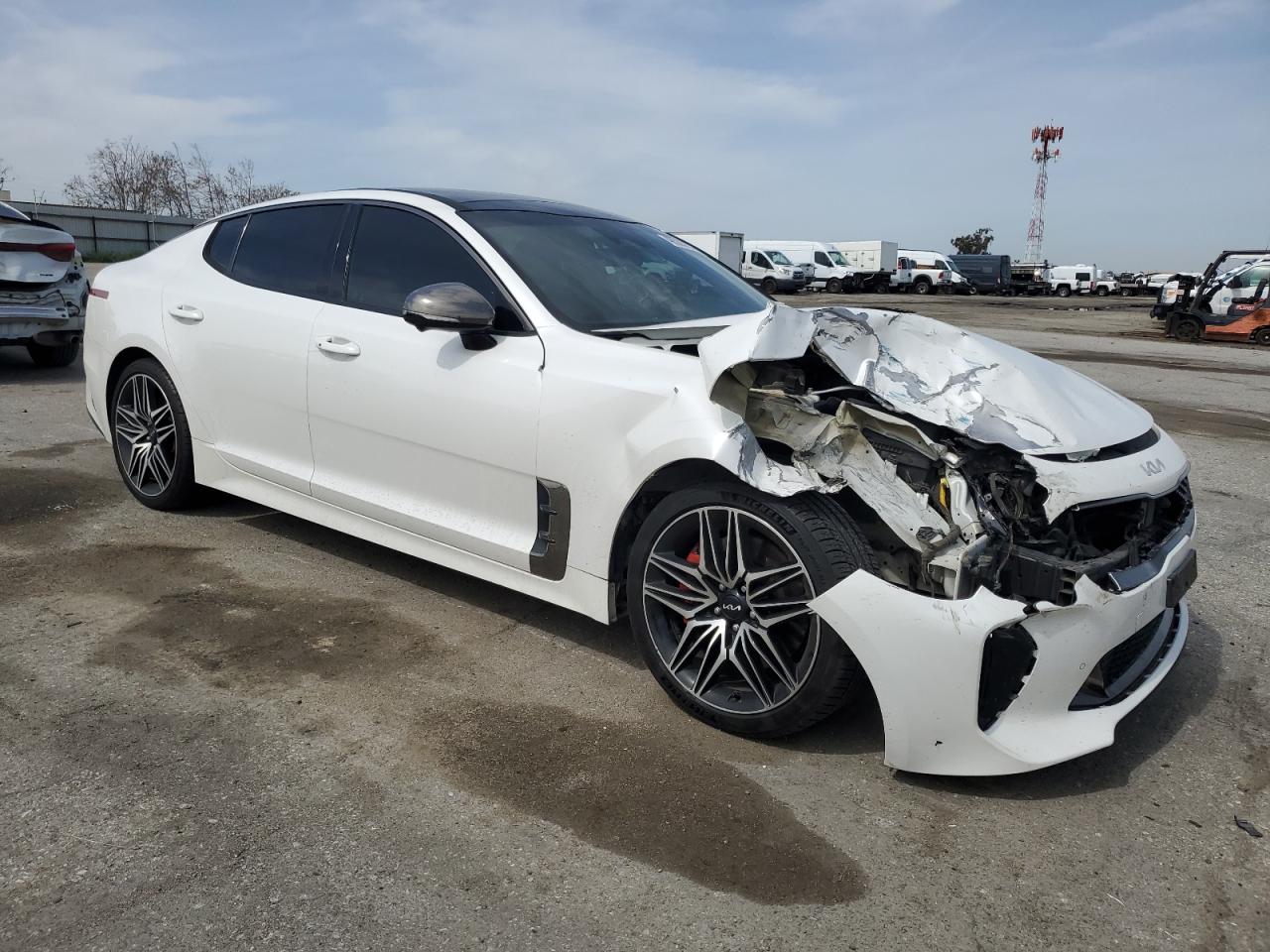 2022 Kia Stinger Gt2 VIN: KNAE55LC2N6103688 Lot: 48555275