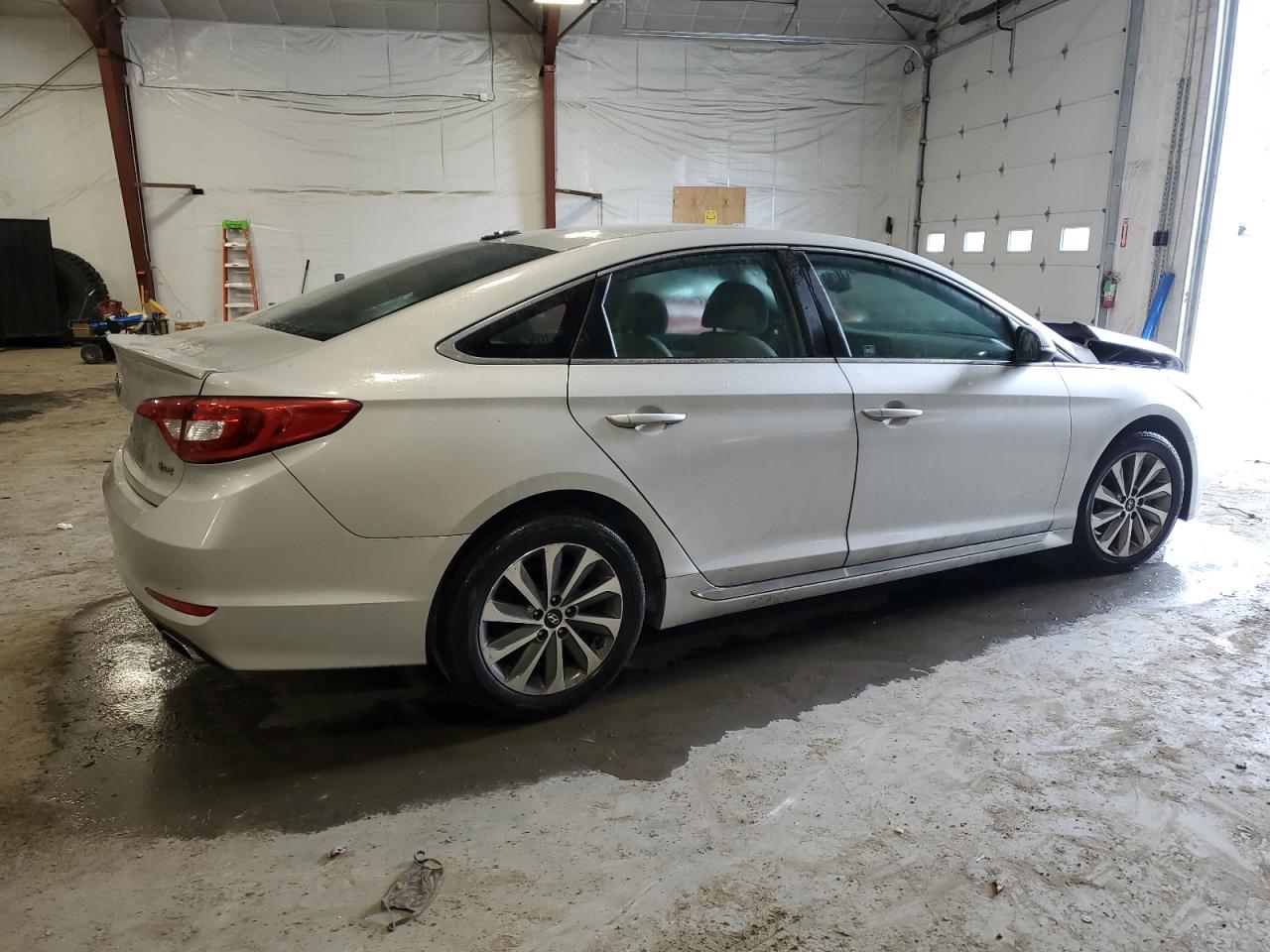 2017 Hyundai Sonata Sport VIN: 5NPE34AF8HH440375 Lot: 48323165