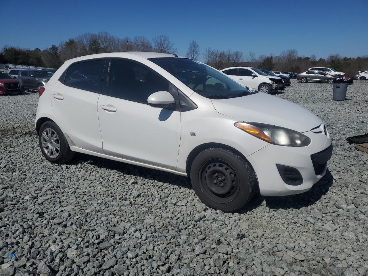 2014 Mazda Mazda2 Sport VIN: JM1DE1KY5E0175377 Lot: 48801365