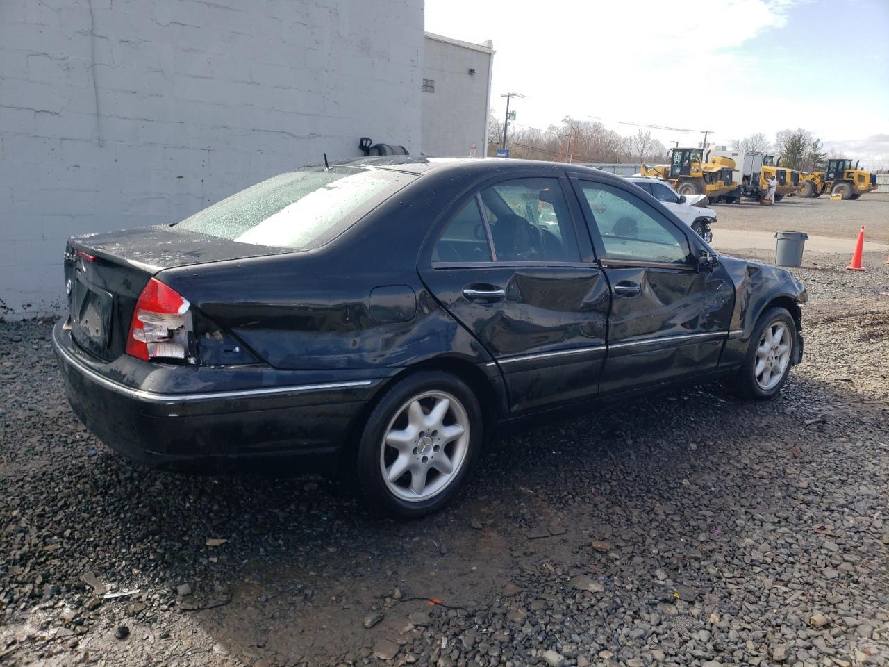 2002 Mercedes-Benz C 240 VIN: WDBRF61J12F138872 Lot: 47005815