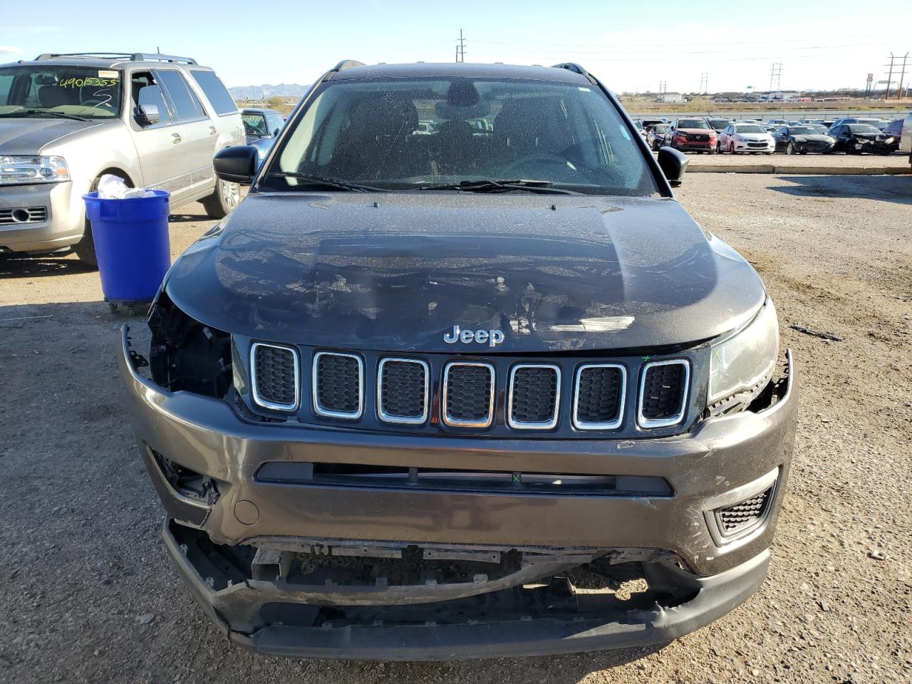 2018 Jeep Compass Sport VIN: 3C4NJCAB7JT250795 Lot: 48939925