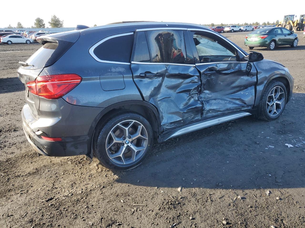 WBXHT3C32H5F70295 2017 BMW X1 xDrive28I