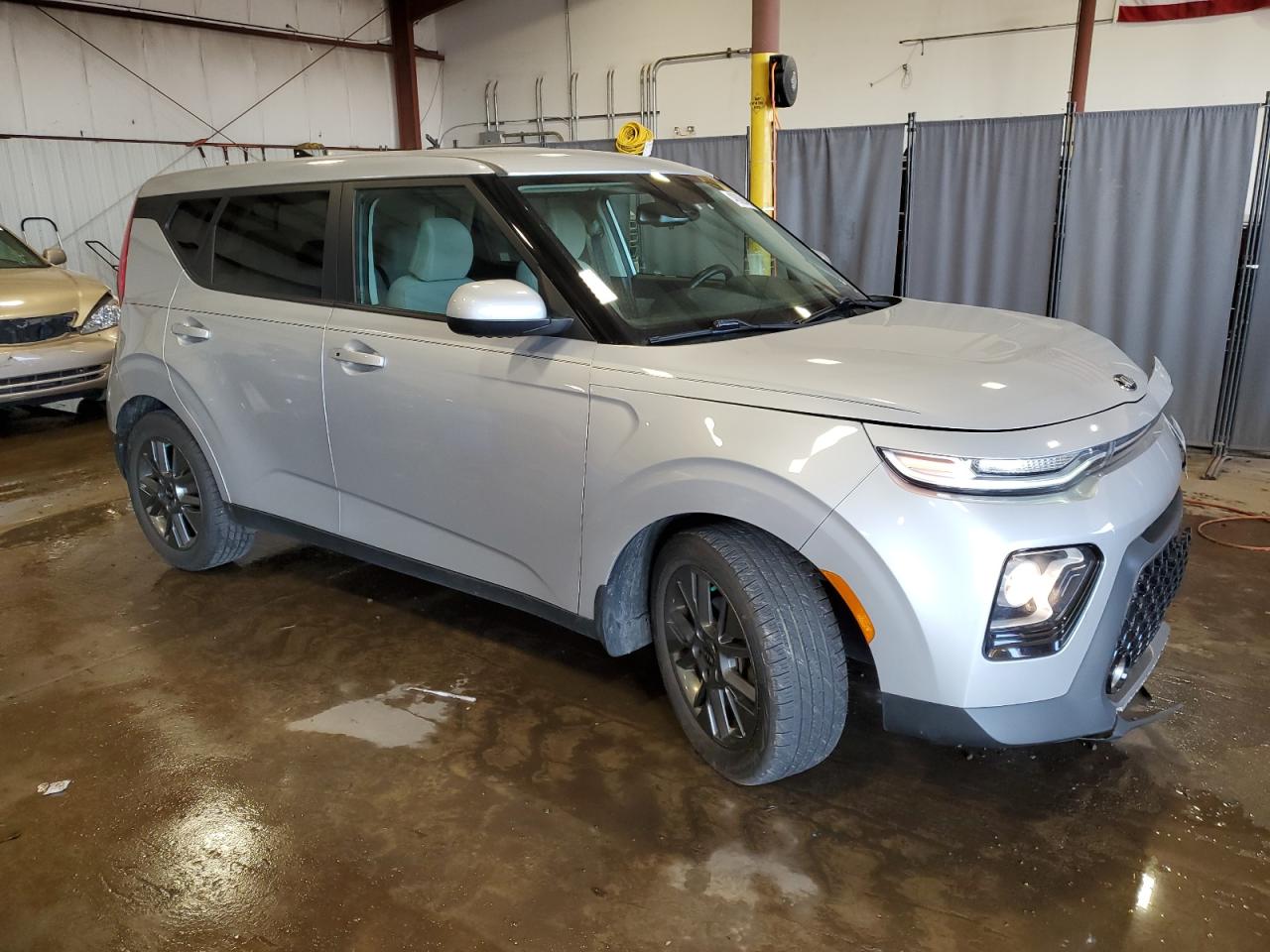 2020 Kia Soul Ex VIN: KNDJ33AU5L7092197 Lot: 48689455