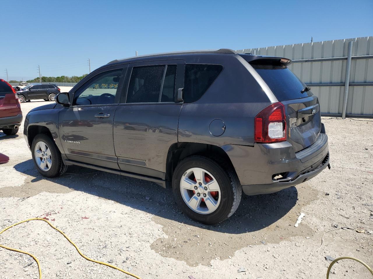 2017 Jeep Compass Latitude VIN: 1C4NJCEA8HD117027 Lot: 48570625