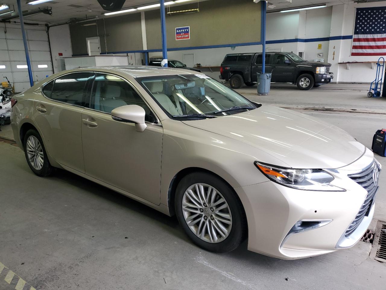 58ABK1GG3GU008922 2016 Lexus Es 350