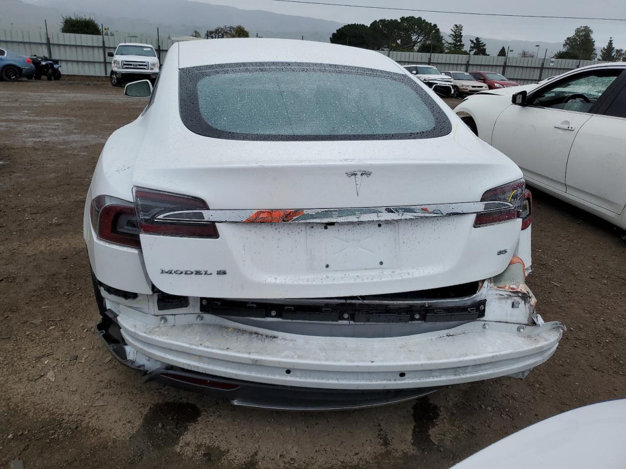 2014 Tesla Model S VIN: 5YJSA1H19EFP48568 Lot: 48917655