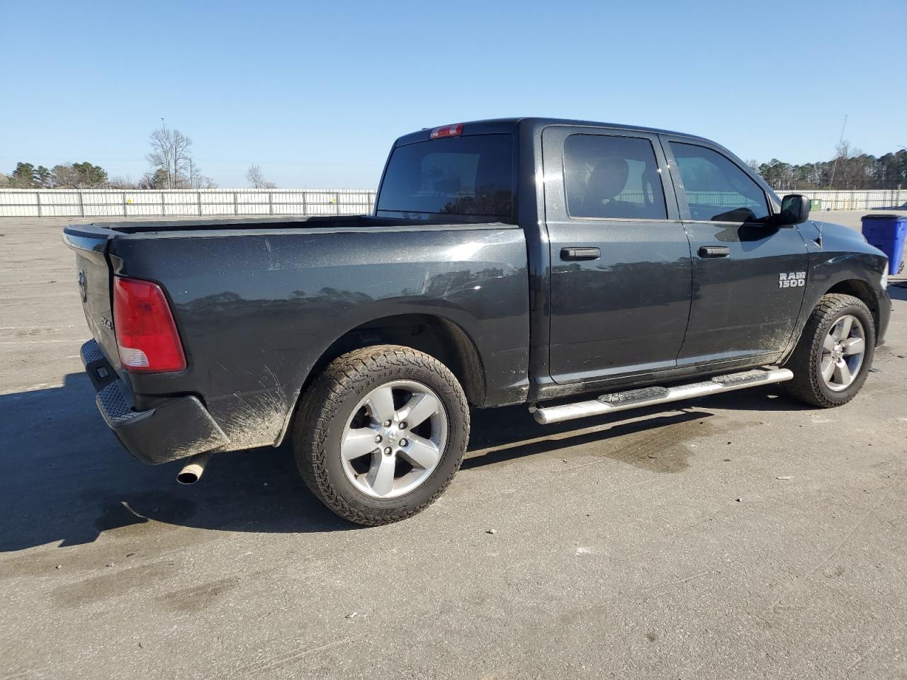 1C6RR7KG7HS681569 2017 Ram 1500 St