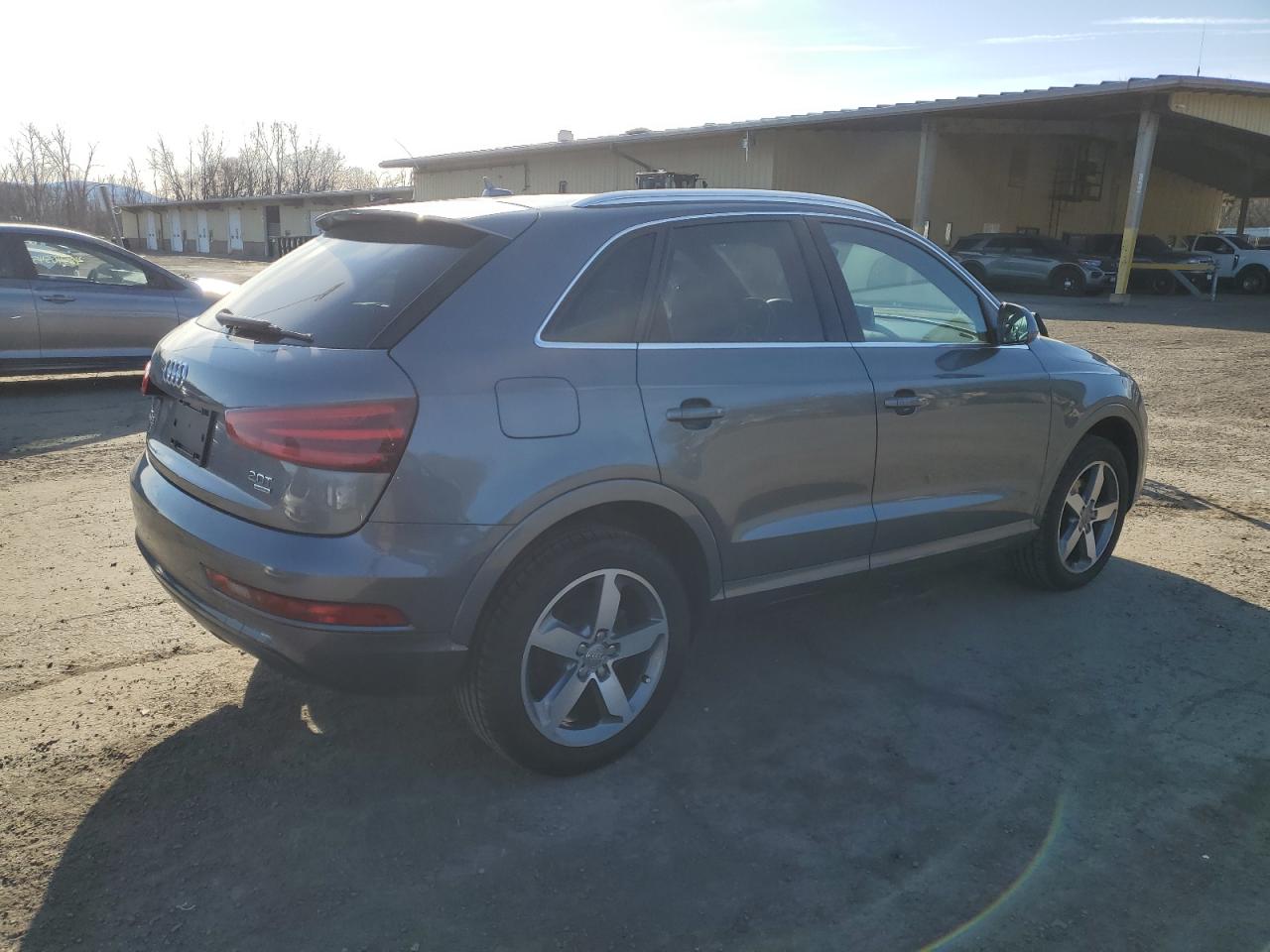 WA1EFCFS7FR012580 2015 Audi Q3 Premium Plus