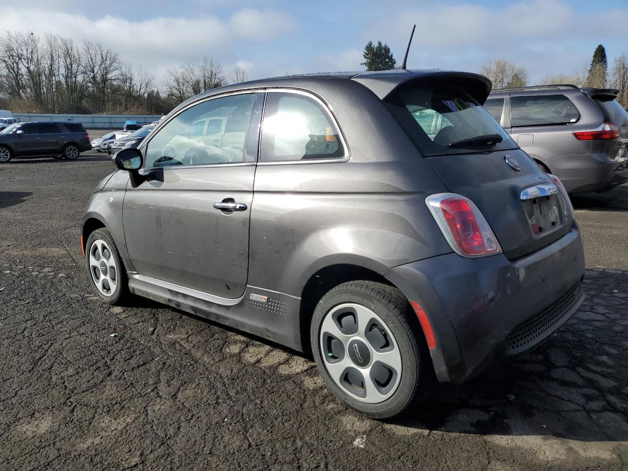 2016 Fiat 500 Electric VIN: 3C3CFFGE2GT113725 Lot: 47973665