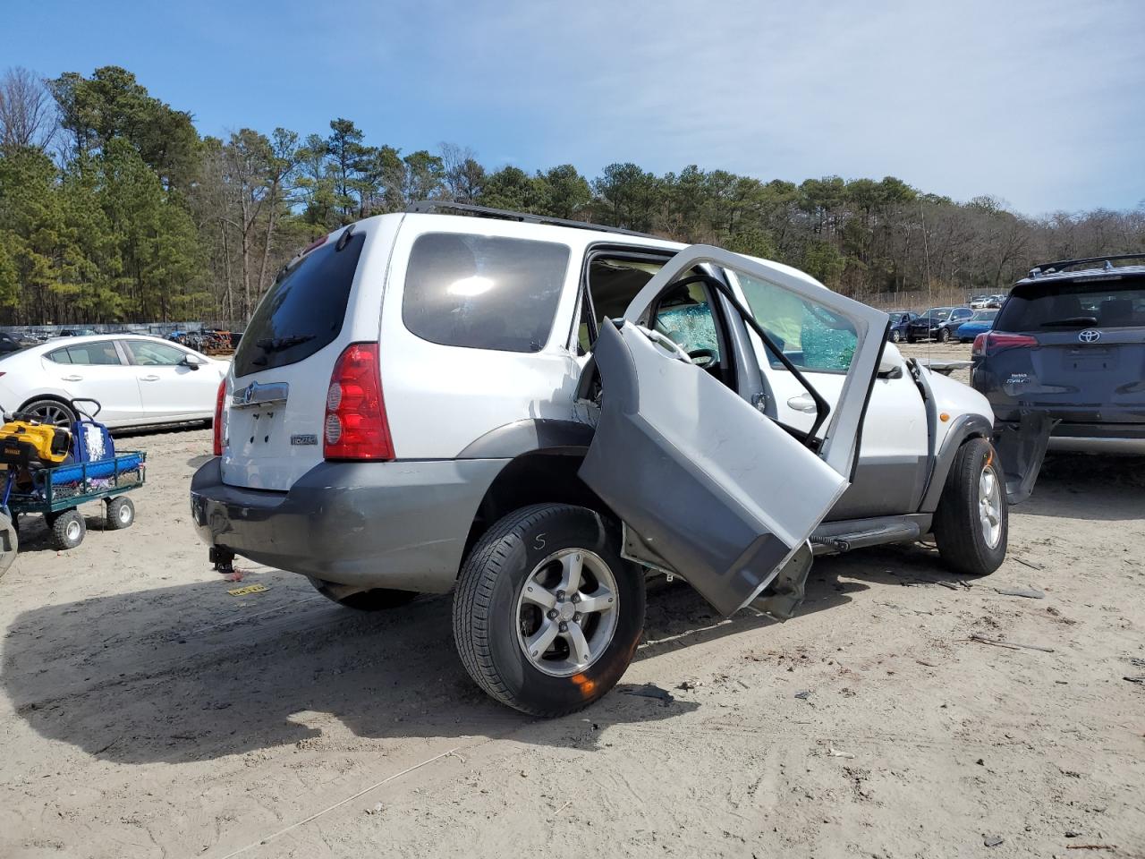 2005 Mazda Tribute S VIN: 4F2CZ04195KM10622 Lot: 48564355