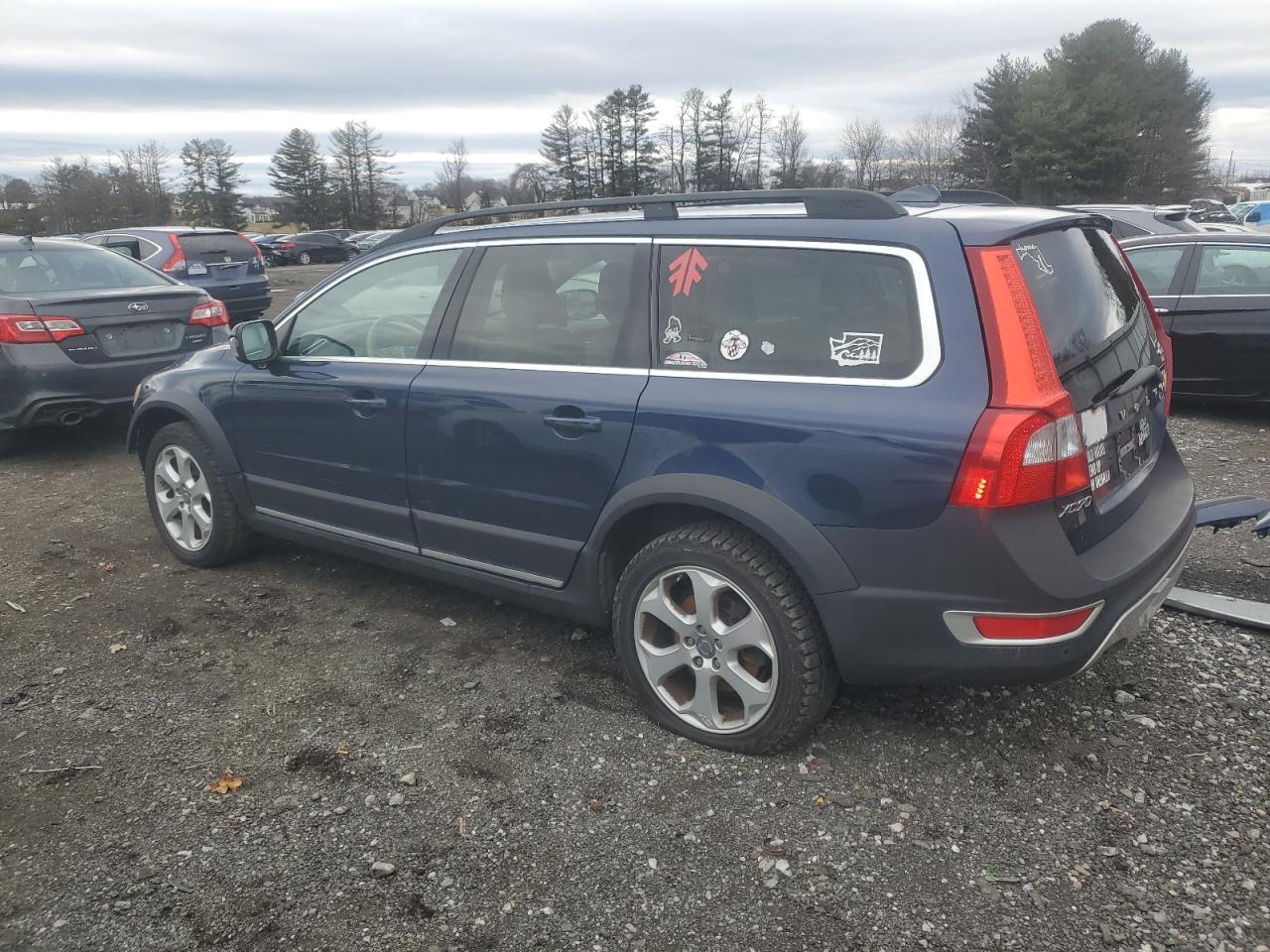 2011 Volvo Xc70 T6 VIN: YV4902BZ8B1114949 Lot: 44006765