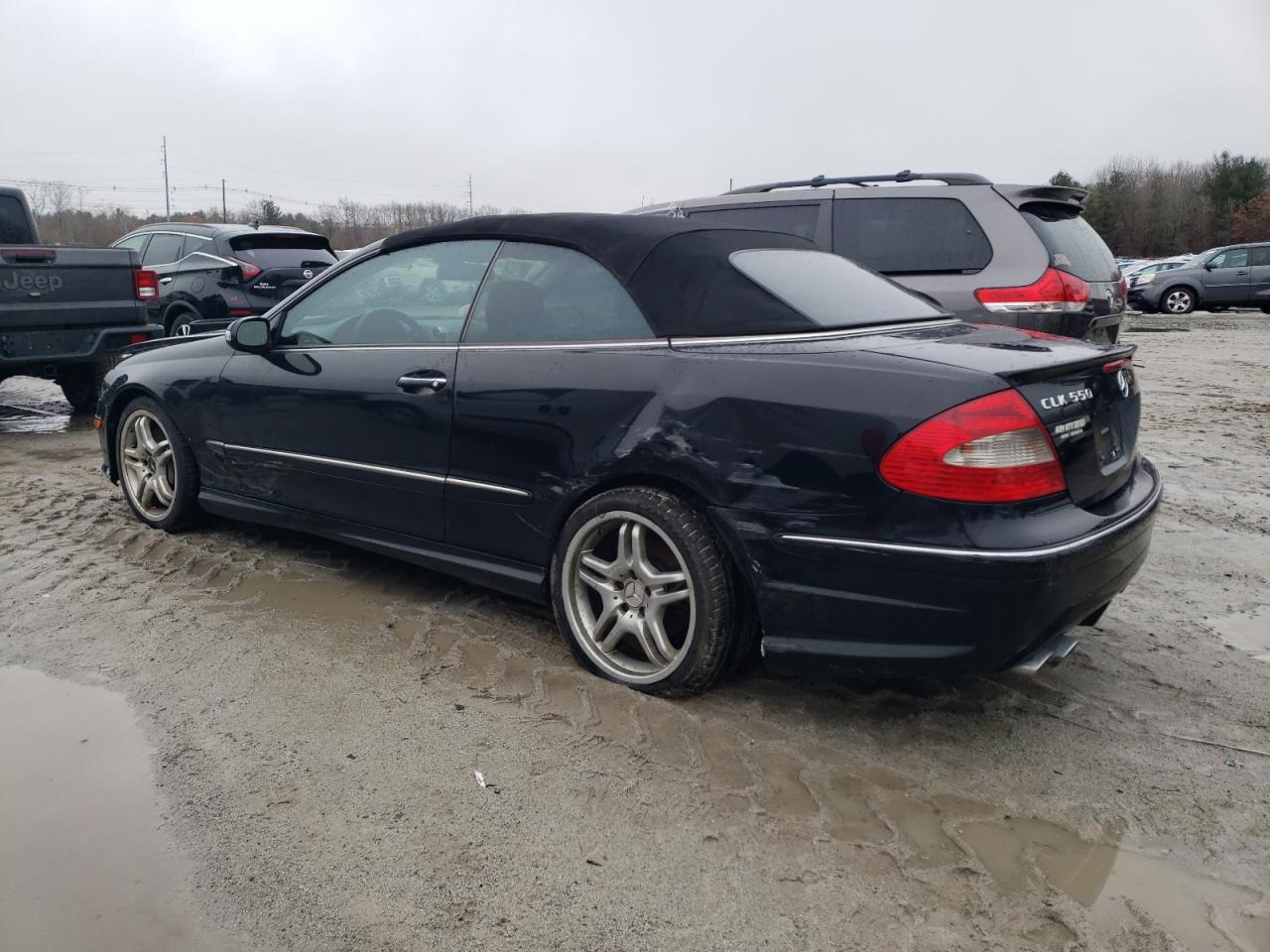 2009 Mercedes-Benz Clk 550 VIN: WDBTK72F09T105696 Lot: 47591245