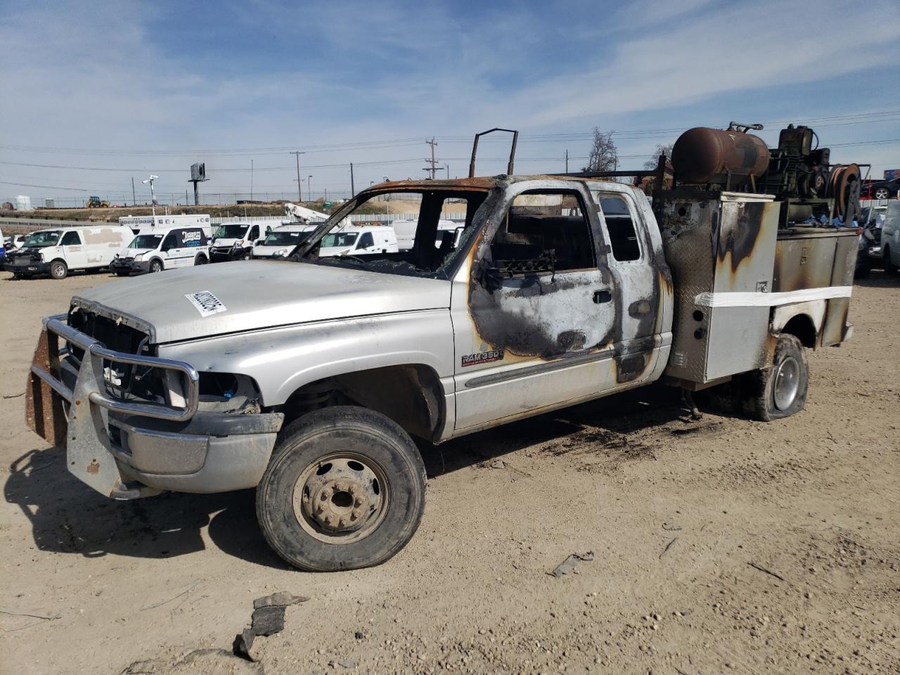 2001 Dodge Ram 3500 VIN: 1B7MF33761J609986 Lot: 48228025