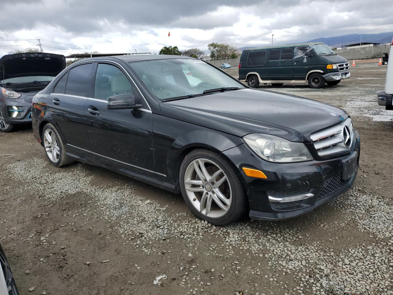 2013 Mercedes-Benz C 250 VIN: WDDGF4HBXDR264280 Lot: 49012885