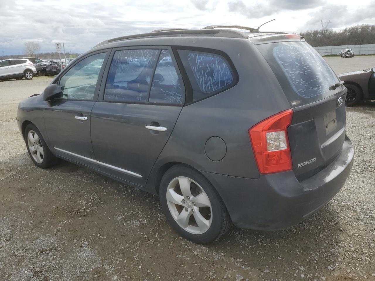 2007 Kia Rondo Lx VIN: KNAFG526677091486 Lot: 47625785