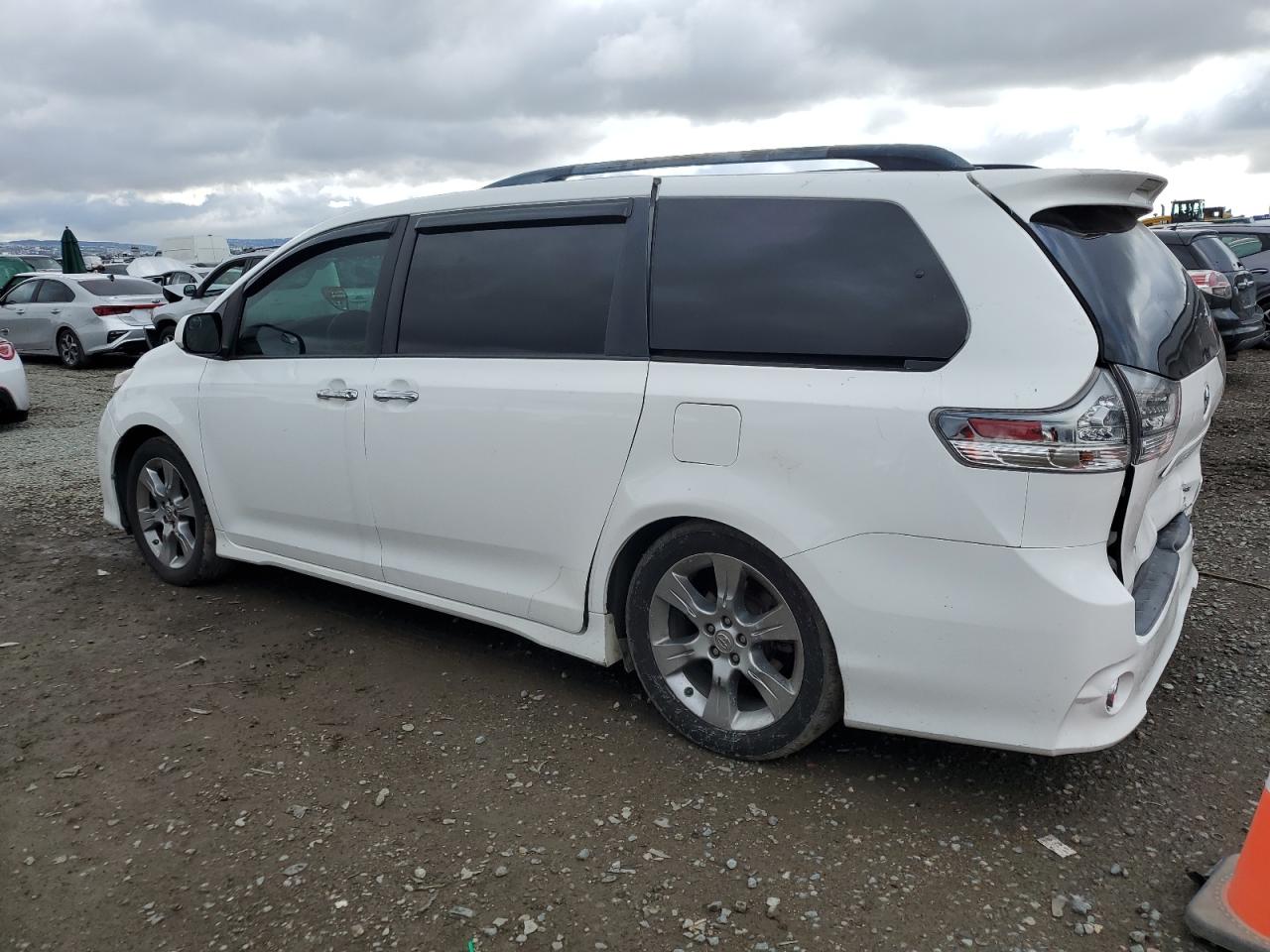 2013 Toyota Sienna Sport VIN: 5TDXK3DCXDS400794 Lot: 48927905