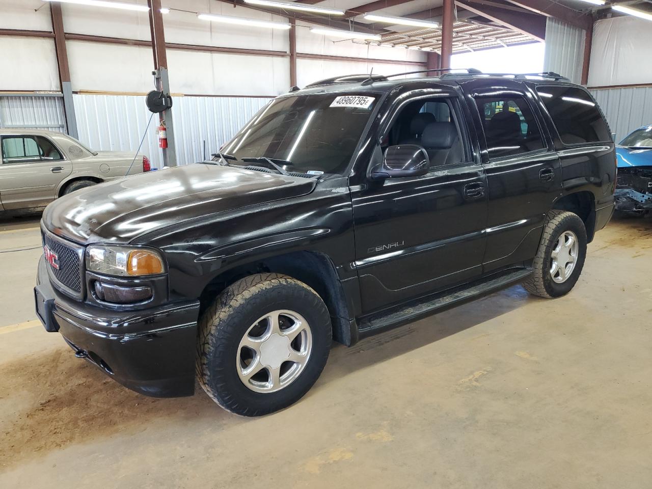 2005 GMC Yukon Denali VIN: 1GKEK63U35J252848 Lot: 48960795