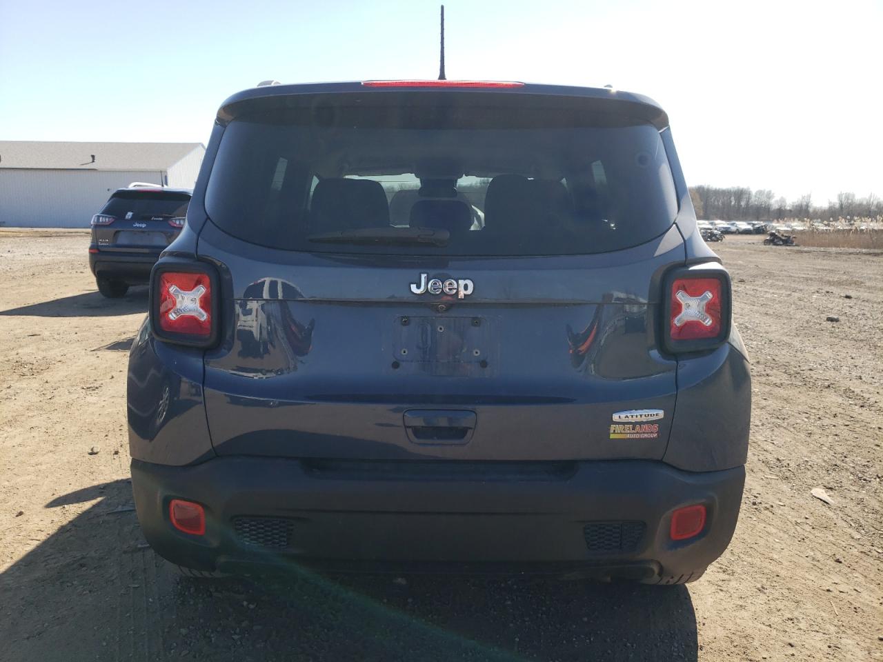 ZACNJABB0LPL28120 2020 Jeep Renegade Latitude