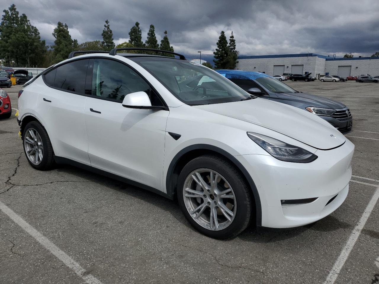 2021 Tesla Model Y VIN: 5YJYGDEE0MF213600 Lot: 48914965