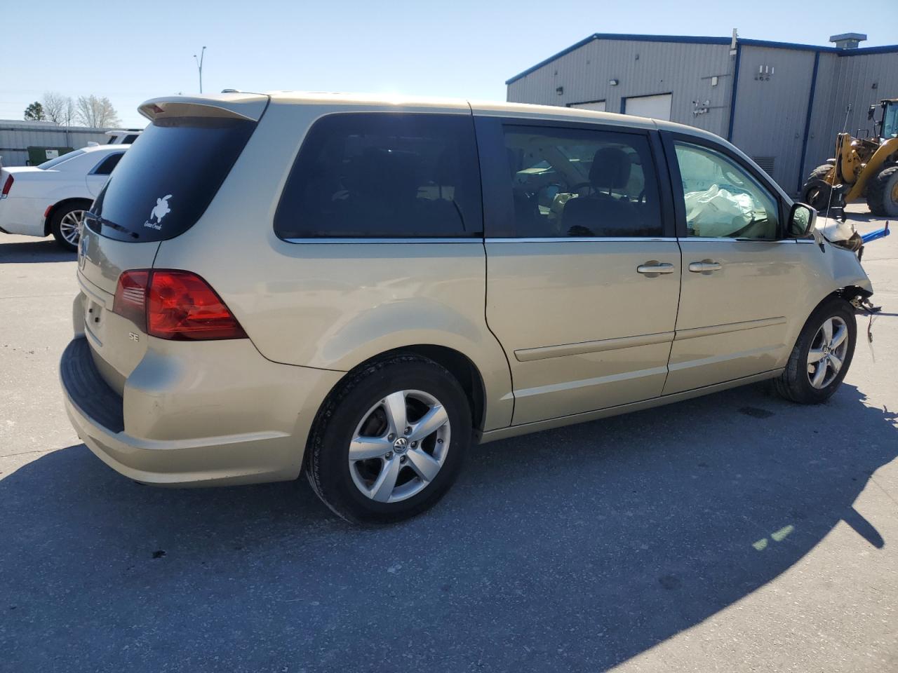 2010 Volkswagen Routan Se VIN: 2V4RW3D1XAR316271 Lot: 48491225