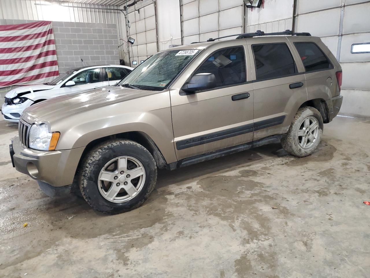 1J4GR48K26C268163 2006 Jeep Grand Cherokee Laredo