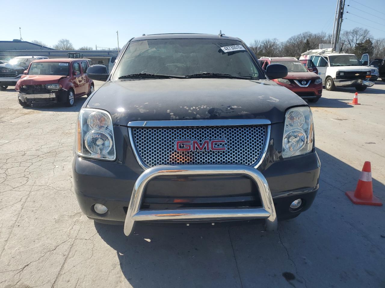 2008 GMC Yukon Denali VIN: 1GKFK63858J228000 Lot: 48730515