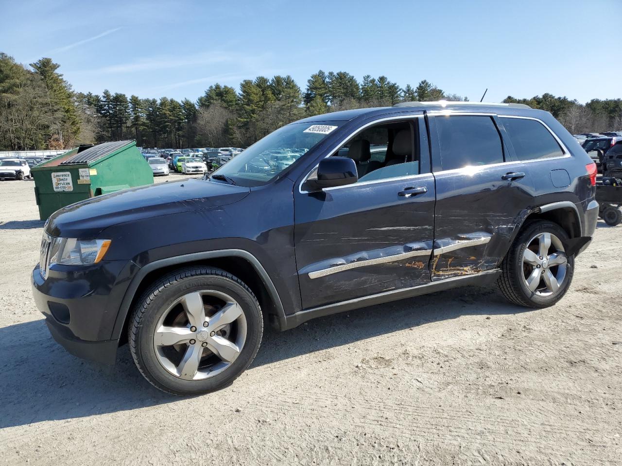 1J4RR4GG9BC525822 2011 Jeep Grand Cherokee Laredo