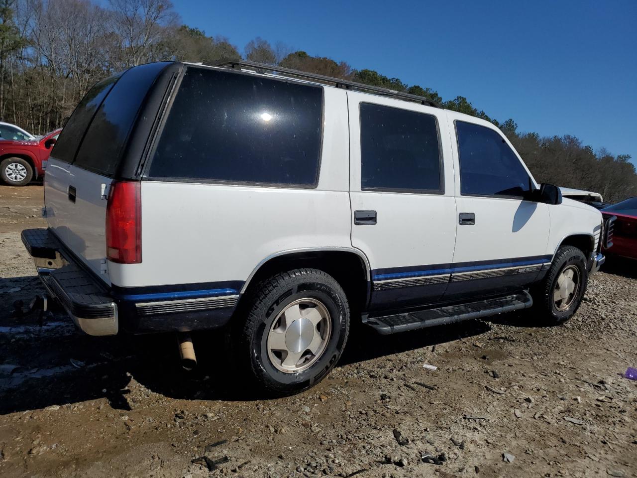 1GKEK13R0VJ747359 1997 GMC Yukon