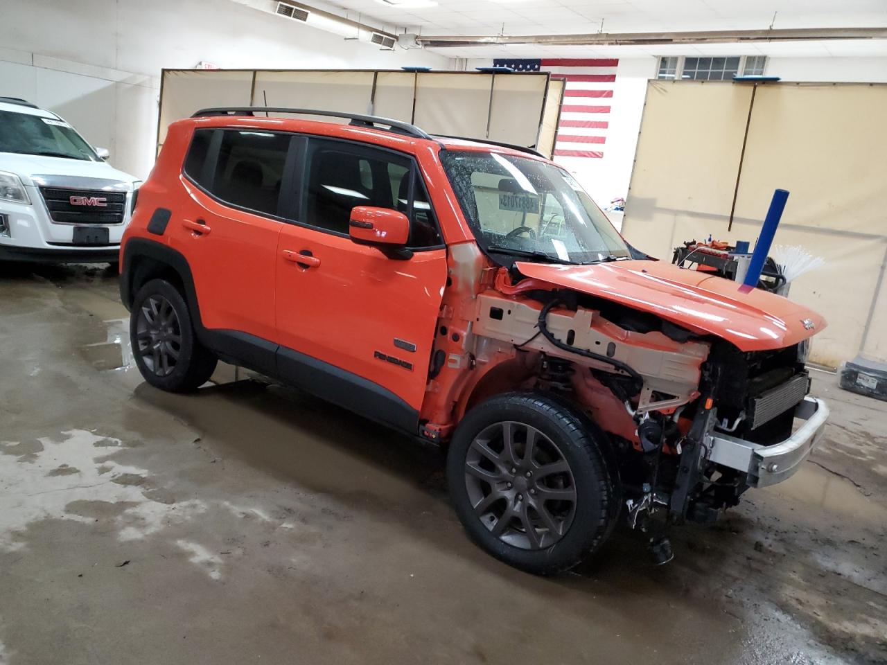 2016 Jeep Renegade Latitude VIN: ZACCJBBT1GPD81777 Lot: 48817013