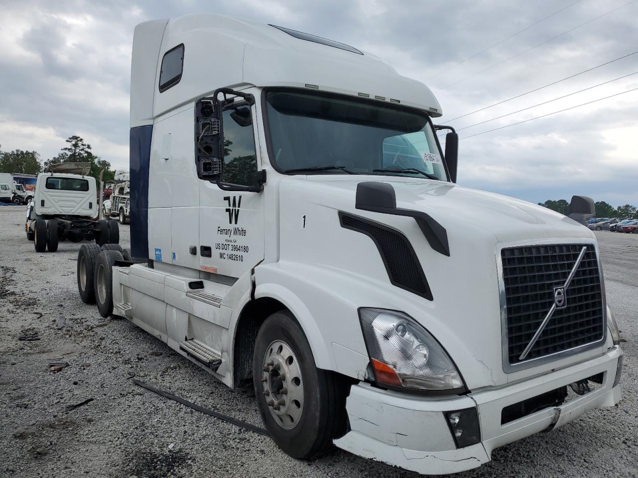 2013 Volvo Vn Vnl VIN: 4V4NC9TH8DN145612 Lot: 51864134