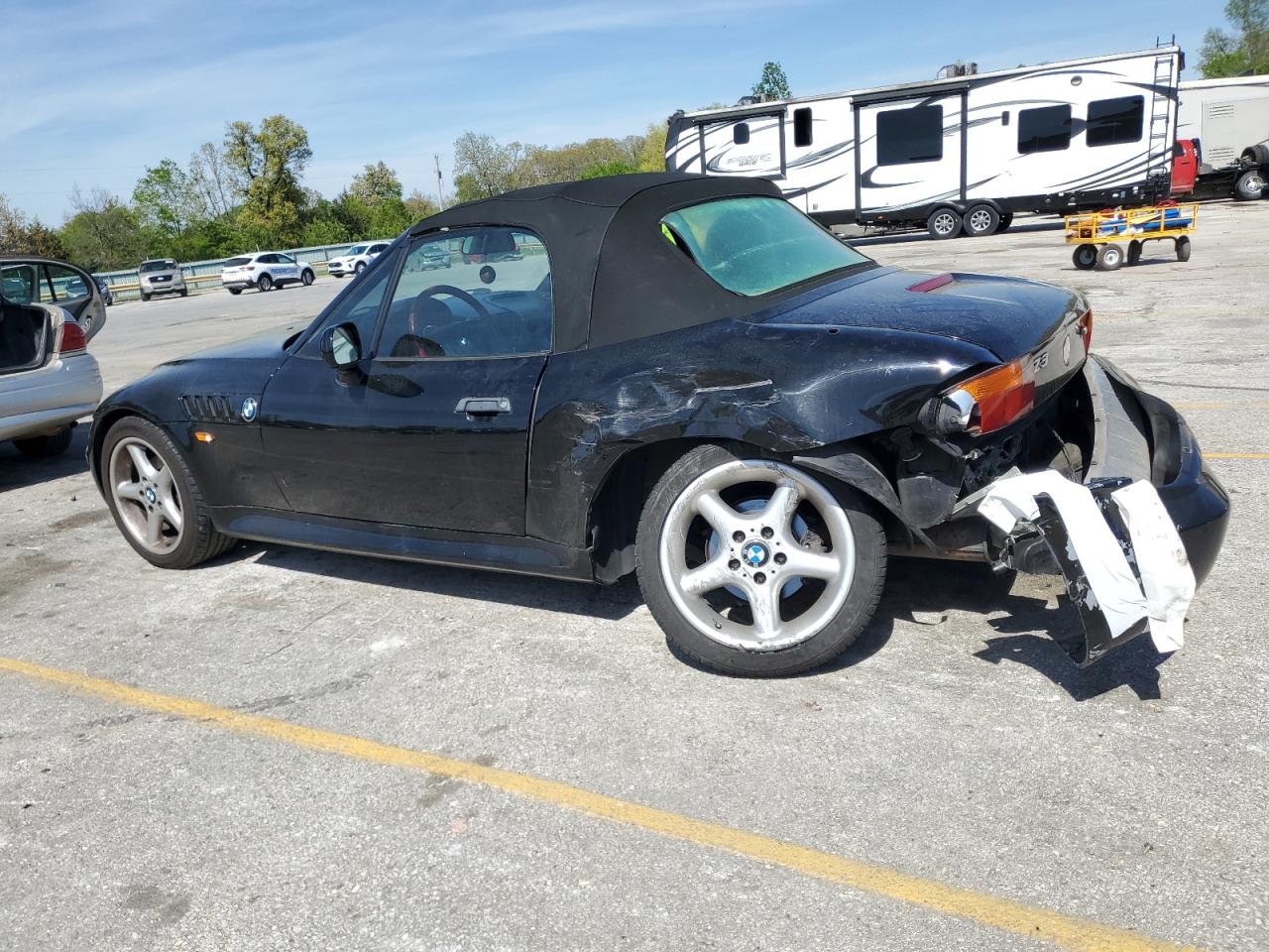 1998 BMW Z3 2.8 VIN: 4USCJ3326WLB63281 Lot: 52087594