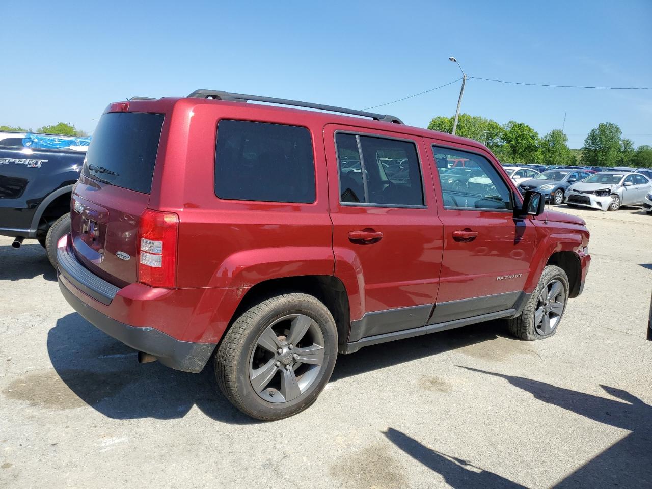 1C4NJRFB0FD426675 2015 Jeep Patriot Latitude