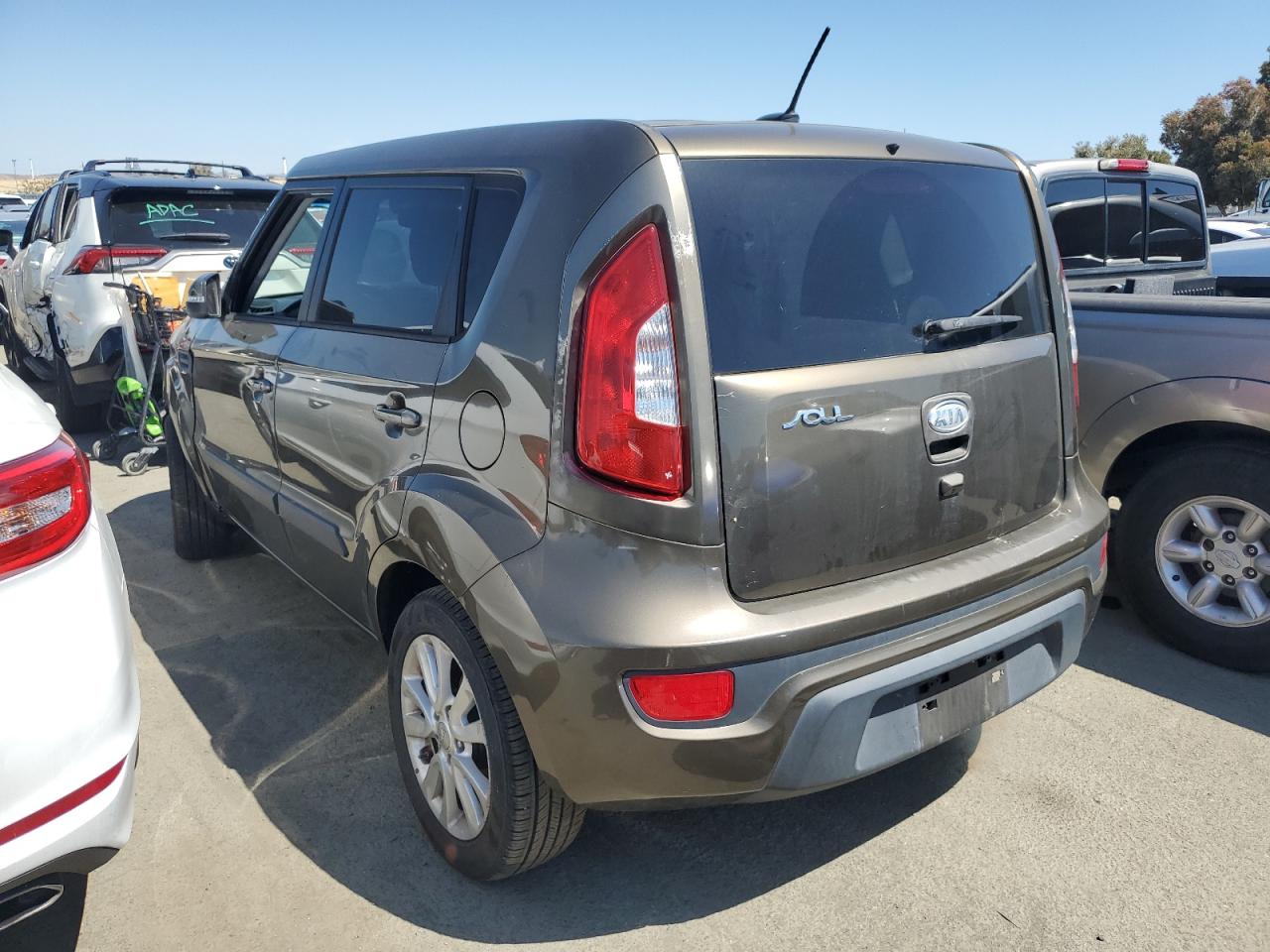 2012 Kia Soul + VIN: KNDJT2A61C7467210 Lot: 55004984