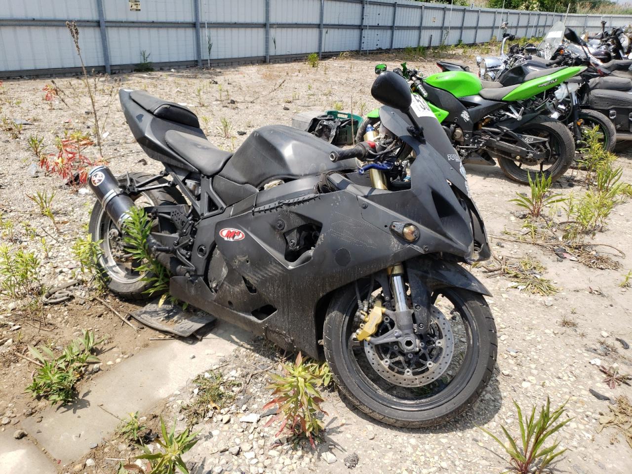 2004 Suzuki Gsx-R600 K VIN: JS1GN7CA542110513 Lot: 50945344