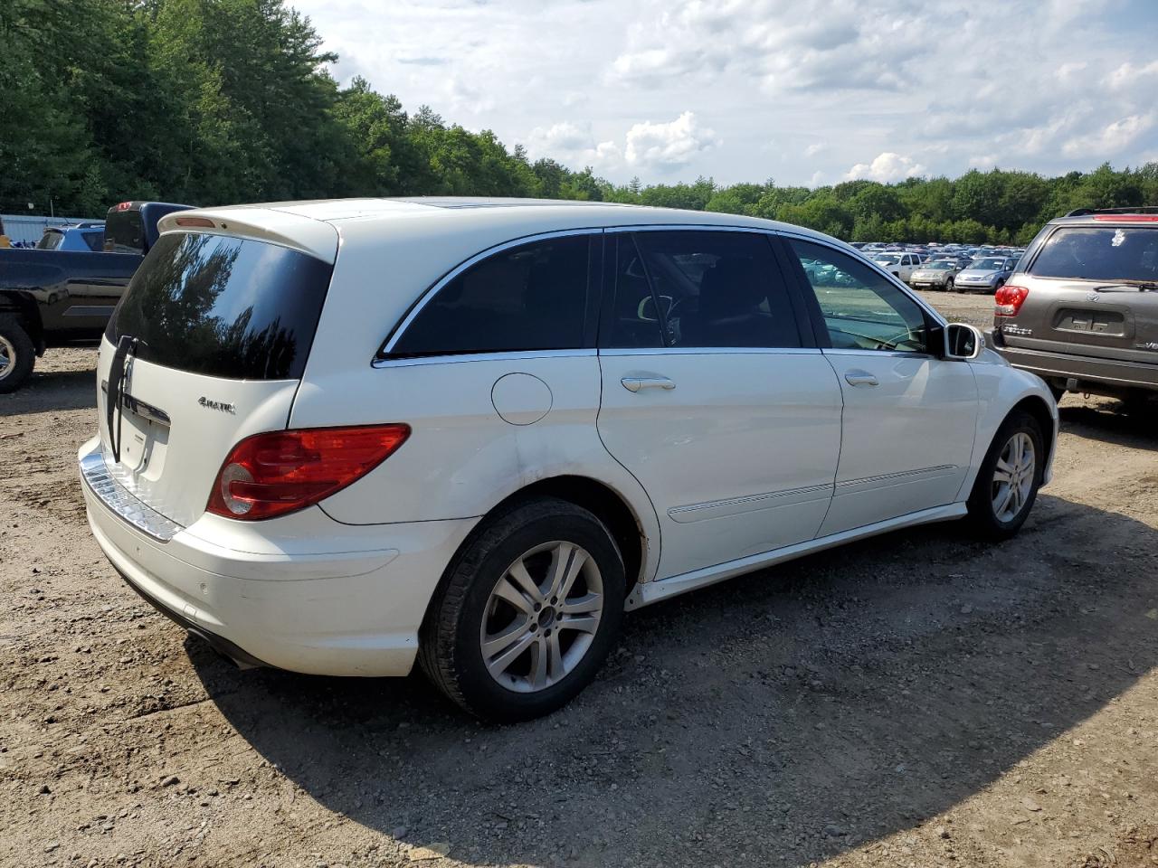 2008 Mercedes-Benz R 350 VIN: 4JGCB65E88A077330 Lot: 62339394