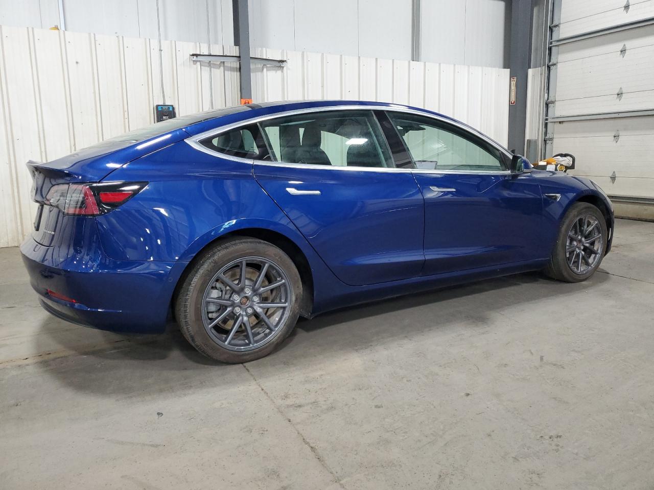 5YJ3E1EB3LF617347 2020 Tesla Model 3