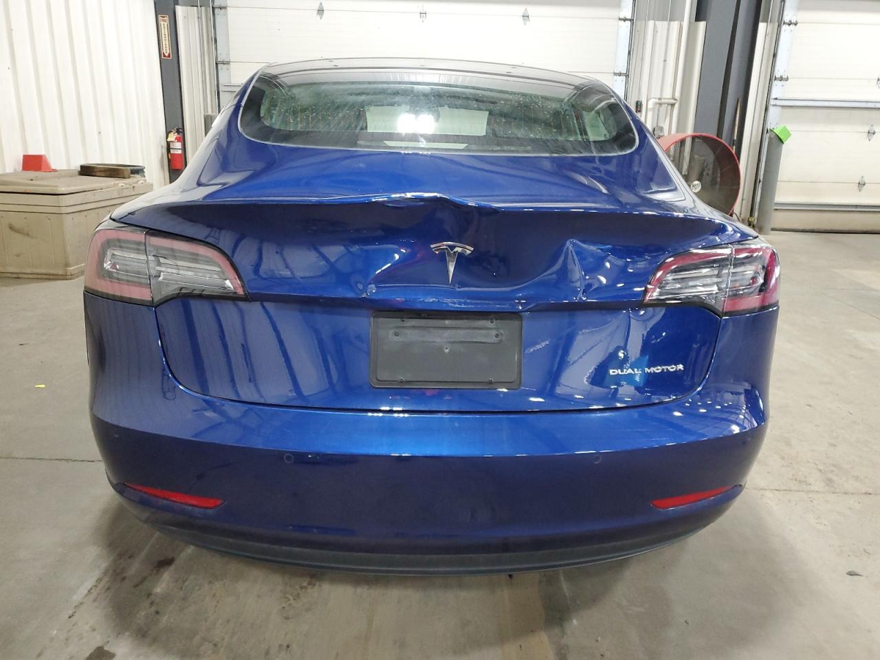 5YJ3E1EB3LF617347 2020 Tesla Model 3