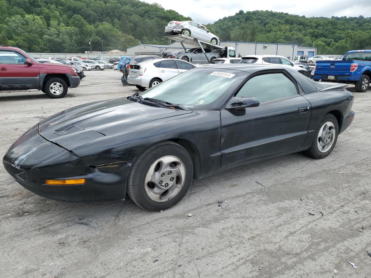 1995 Pontiac Firebird VIN: 2G2FS22S1S2215990 Lot: 85984594