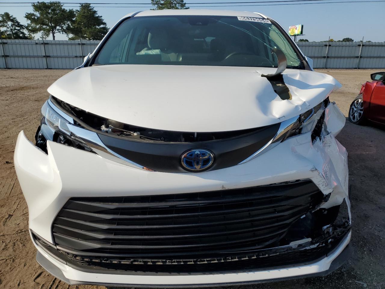 5TDKRKEC2NS116656 2022 Toyota Sienna Le