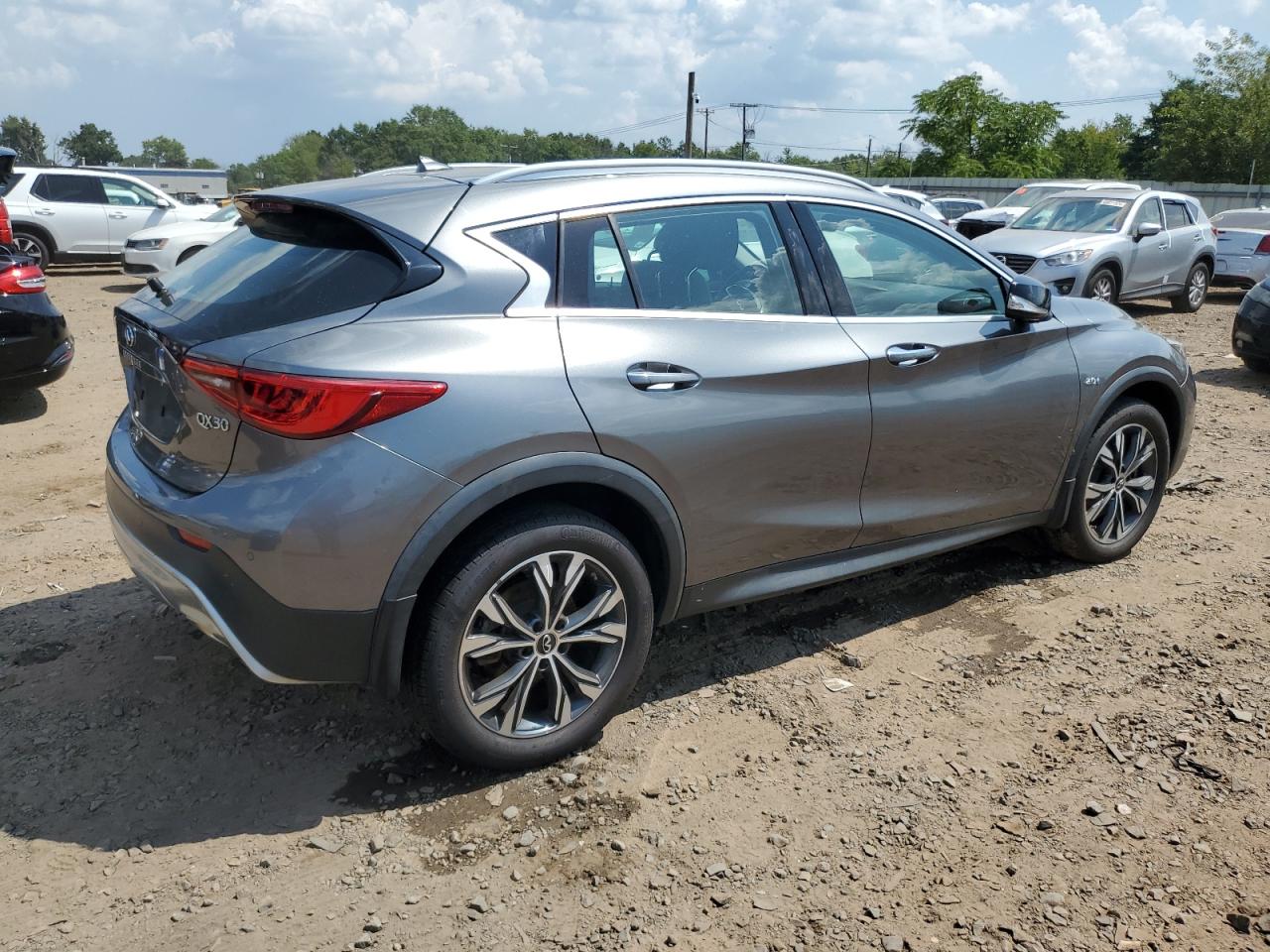 2018 Infiniti Qx30 Pure VIN: SJKCH5CR8JA002133 Lot: 68899044