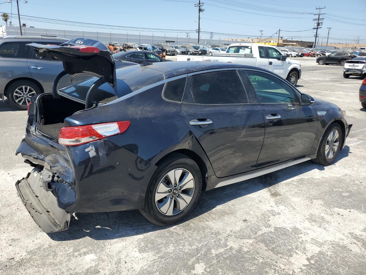 2018 Kia Optima Hybrid VIN: KNAGT4LE4J5021729 Lot: 68837494