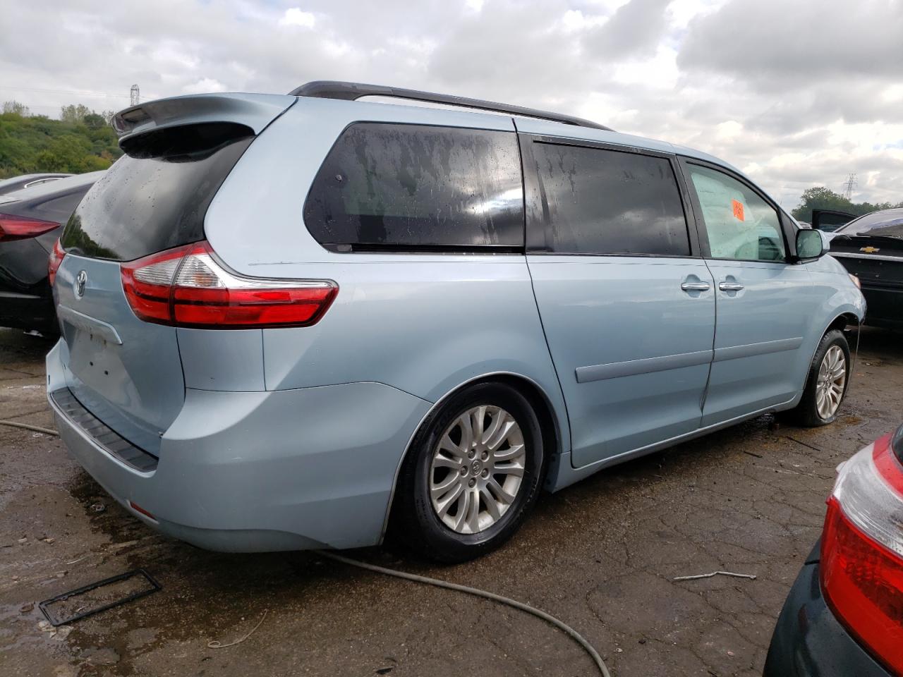 2015 Toyota Sienna Xle VIN: 5TDYK3DC3FS595919 Lot: 69954763