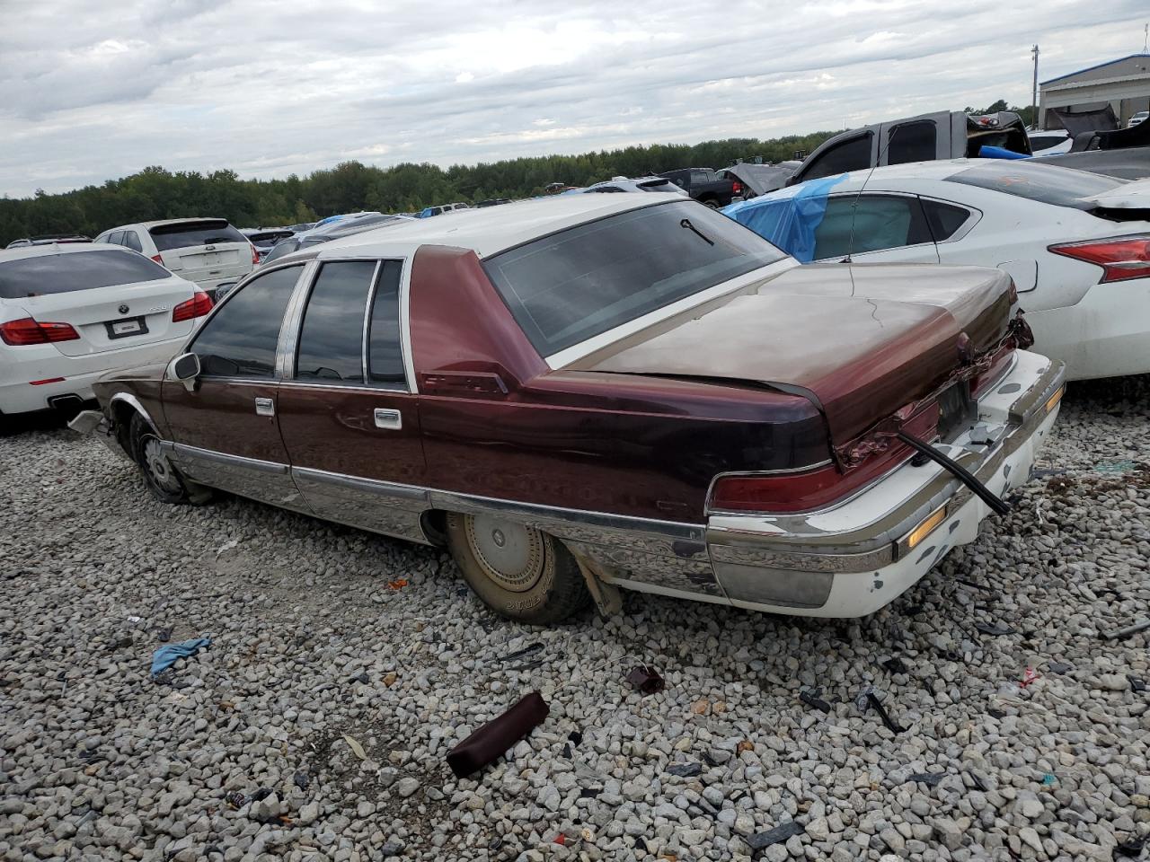 1993 Buick Roadmaster Limited VIN: 1G4BT5373PR421590 Lot: 72892004