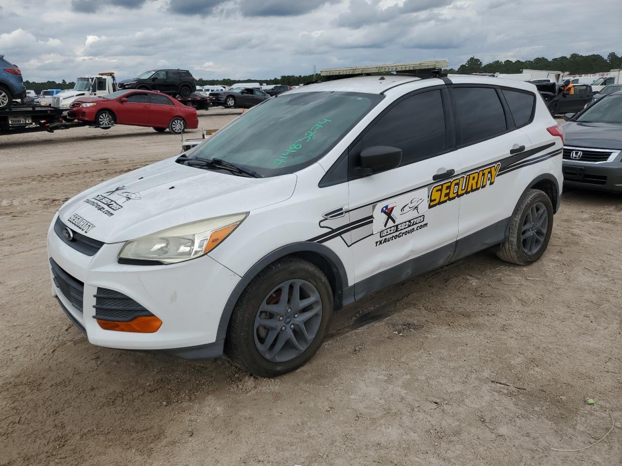 2015 Ford Escape S VIN: 1FMCU0F78FUC29027 Lot: 71483274